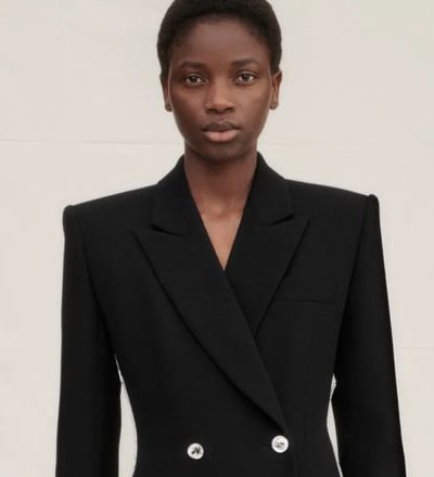 chloe-resort-2024-7.jpg