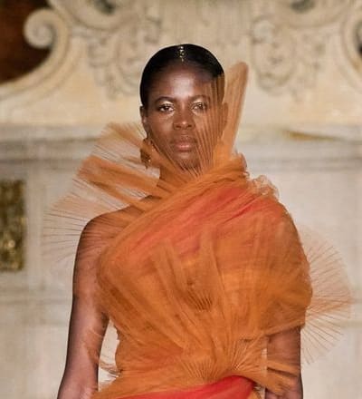 christian-siriano-f-w-24-show-26.jpg