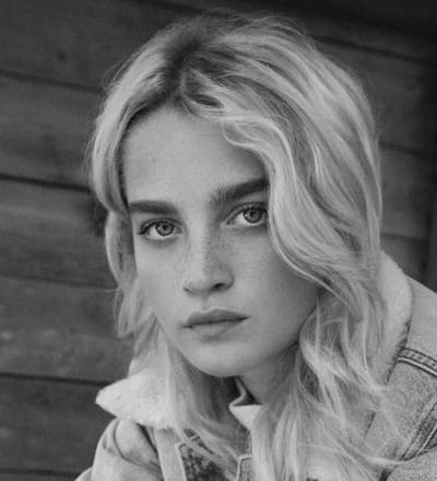 claudie-pierlot-f-w-2020-10.jpg