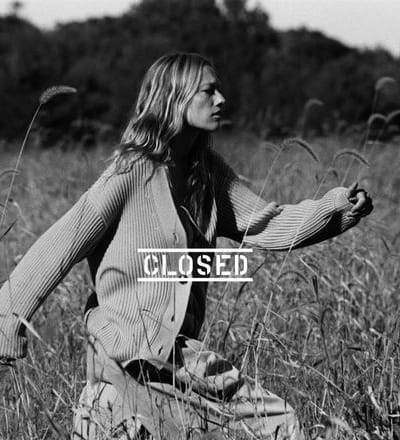 closed-ss23-women-wild-fields-3.jpg