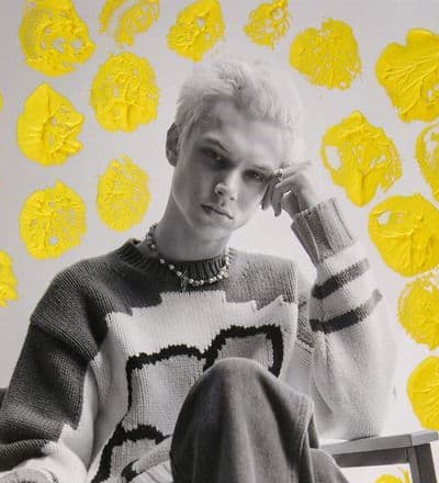 comes-in-colour-4.jpg