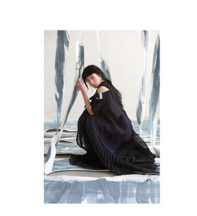 constructing-zenn-for-rizoma-magazine-5.jpg
