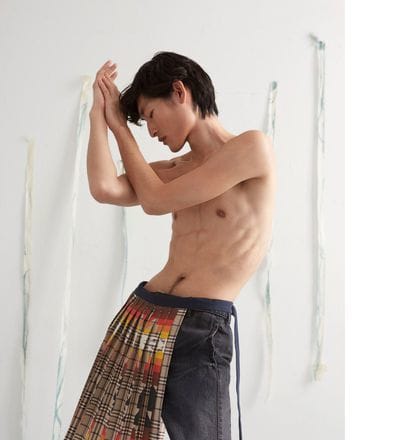 constructing-zenn-for-rizoma-magazine-7.jpg