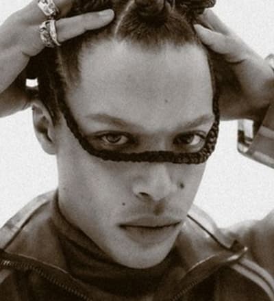 dior-a-space-odyssey-6.jpg