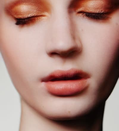 dior-magazine-43-la-puissance-du-regard-1.jpg