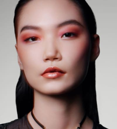 dior-magazine-43-la-puissance-du-regard-7.jpg