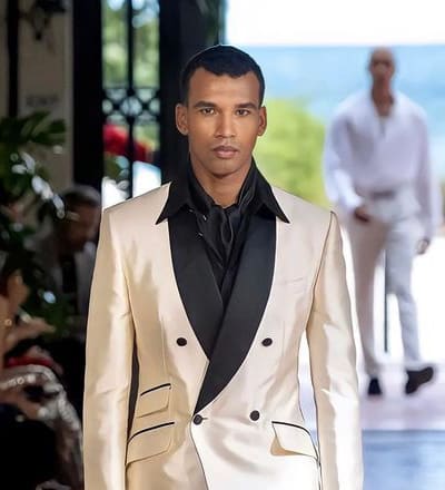 dolce-gabbana-alta-moda-backstage-line-up-17.jpg