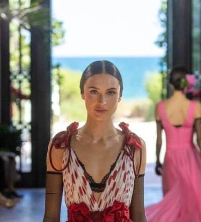 dolce-gabbana-alta-moda-backstage-line-up-18.jpg