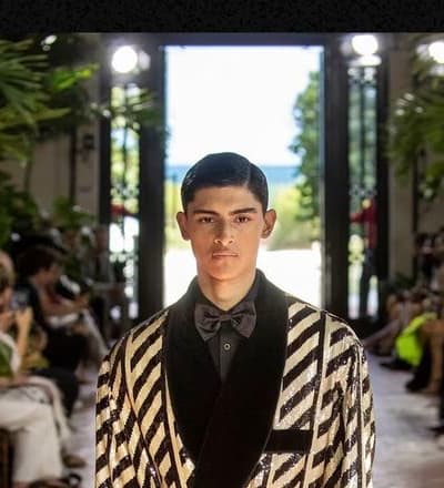 dolce-gabbana-alta-moda-backstage-line-up-20.jpg