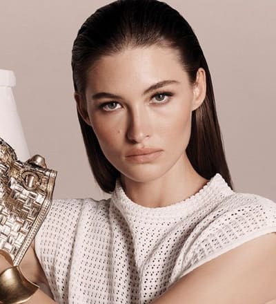 donna-karan-sp26-campaign-27.jpg