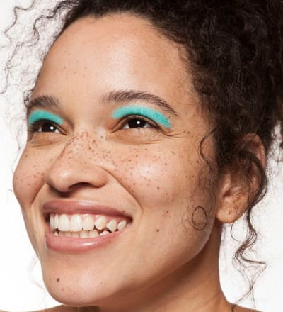 dot-to-dot-is-an-ode-to-freckles-by-roxanne-hartridge-10.jpg