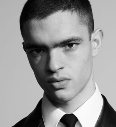 dunhill-f-w-22-mens-lookbook-24.jpg