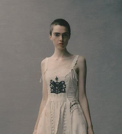 erdem-runway-show-ss-2025-london-33.jpg
