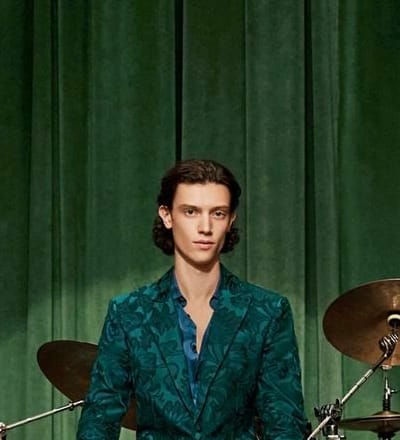 etro-holiday-2024-campaign-1.jpg