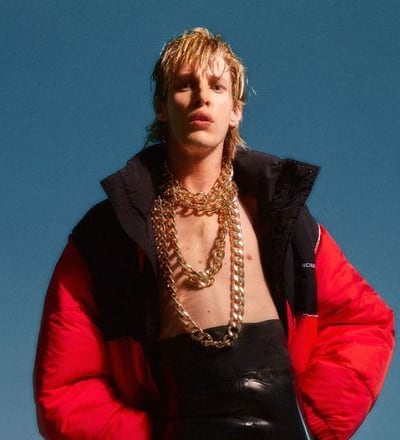 exclusive-editorial-by-conor-clinch-7.jpg