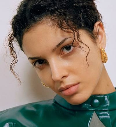 factory-girl-3.jpg
