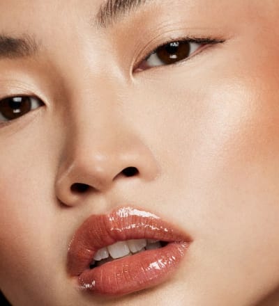 fenty-beauty-bronze-all-ova-4.jpg