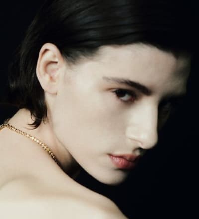 fine-jewelry-campaign-ss26-7.jpg