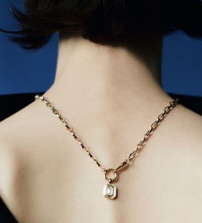 fine-jewelry-campaign-ss26-8.jpg
