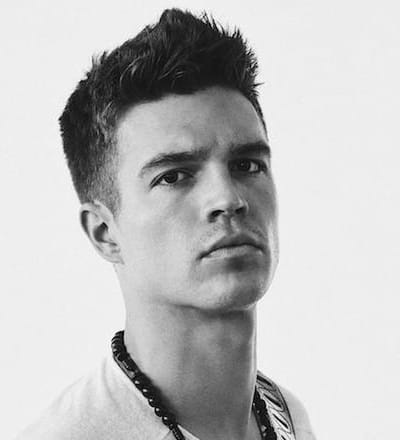 from-menswear-fashion-model-to-musician-braeden-wright-1.jpg