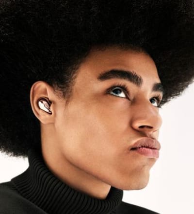 galaxy-buds-live-worldwide-campaign-2.jpg