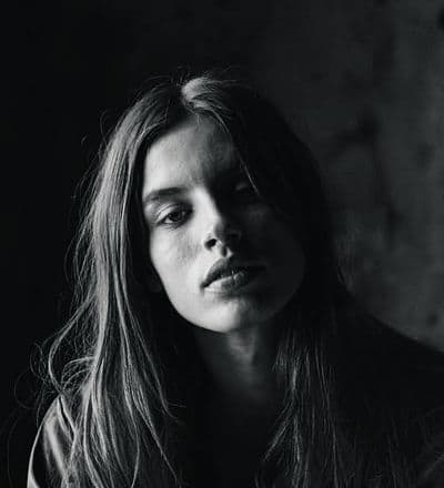 gentle-woman-10.jpg