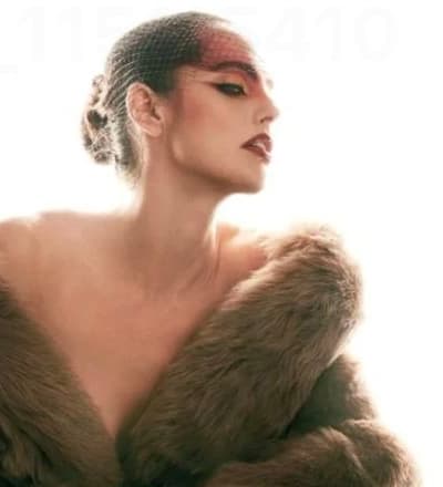 give-a-glam-3.jpg