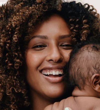 glossier-brand-fall-2021-campaign-6.jpg