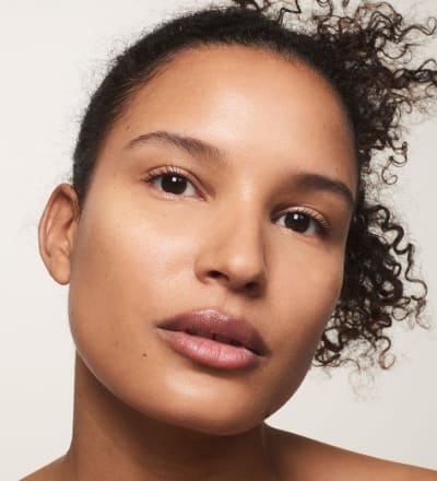 glossier-complexion-campaign-2019-16.jpg