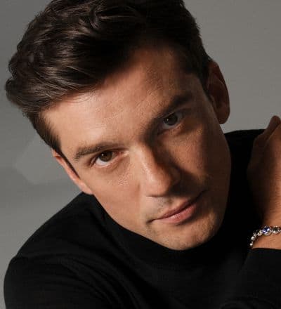 gubelin-x-calatrava-watch-campaign-8.jpg
