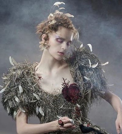 guo-peis-alternate-universe-aw-2019-20-couture-collection-11.jpg