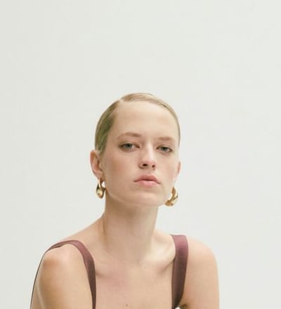 herve-leger-pre-fall-2025-lookbook-2.jpg