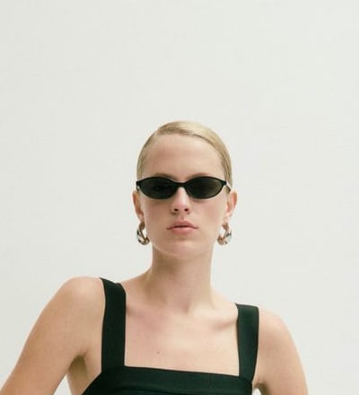 herve-leger-pre-fall-2025-lookbook-4.jpg