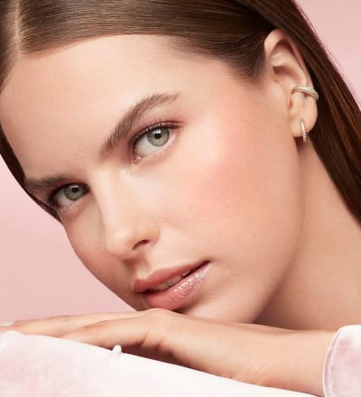 holiday-22-campaign-2.jpg