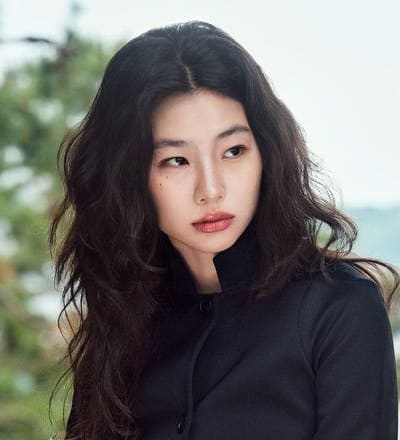 hoyeon-rules-the-world-3.jpg