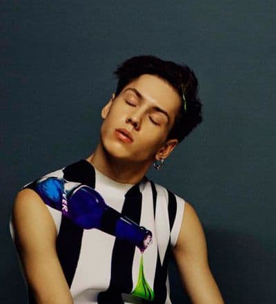 i-always-say-you-can-never-be-extravagant-with-beauty-3.jpg