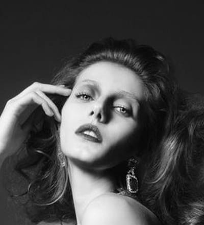 im-a-fool-to-want-you-also-w-model-andreea-stancu-3.jpg