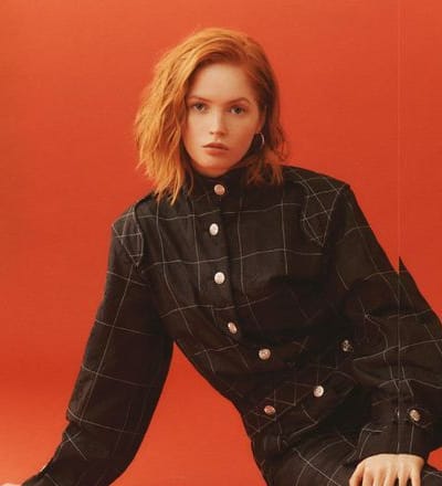 its-great-playing-a-super-strong-woman-ellie-bamber-by-jack-grange-3.jpg