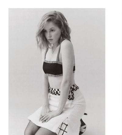 its-great-playing-a-super-strong-woman-ellie-bamber-by-jack-grange-5.jpg