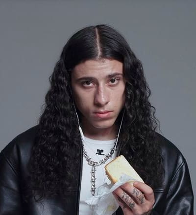 its-mad-fluffy-jay-guapo-reviews-new-yorks-viral-sandwiches-4.jpg