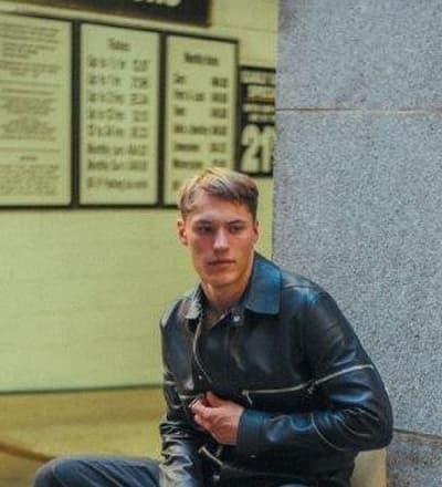 jovan-todorovic-is-bringing-heat-to-the-streets-in-our-new-photo-gallery-4.jpg