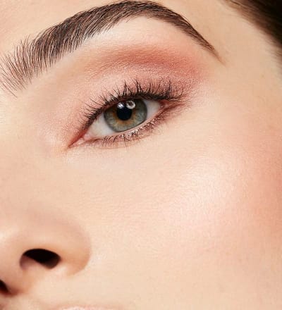 laura-mercier-holiday-2021-4.jpg