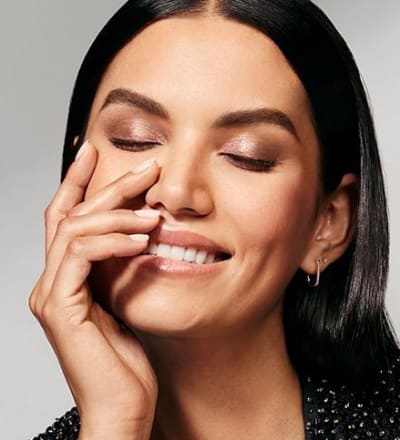 laura-mercier-holiday-2021-9.jpg