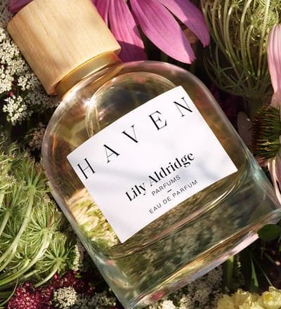 lily-aldridge-parfums-spring-2022-4.jpg