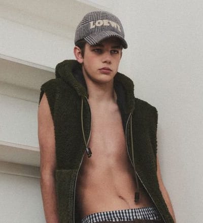 loewe-feature-3.jpg