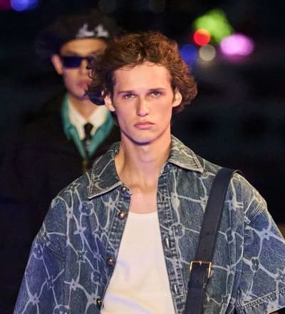 louis-vuitton-pre-fall-2024-mens-show-hong-kong-11.jpg