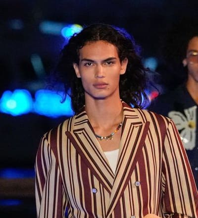 louis-vuitton-pre-fall-2024-mens-show-hong-kong-2.jpg