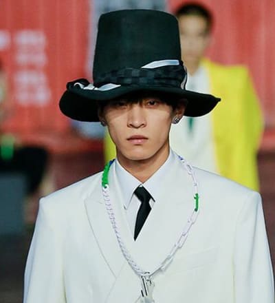 louis-vuitton-s-s-21-mens-show-shanghai-27.jpg
