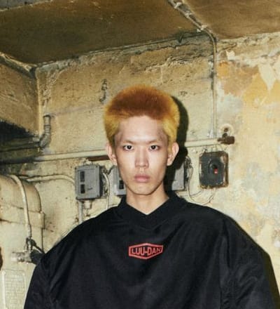 luu-an-a-w-25-you-do-not-belong-here-look-book-1.jpg