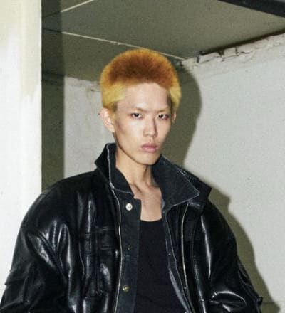 luu-an-a-w-25-you-do-not-belong-here-look-book-3.jpg